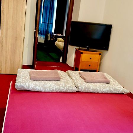 Volkstheater Apartment. Wenen Buitenkant foto
