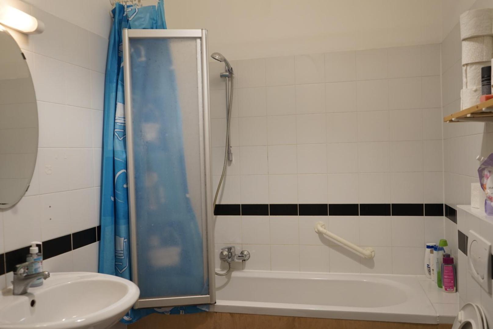 Volkstheater Apartment. Wenen Buitenkant foto